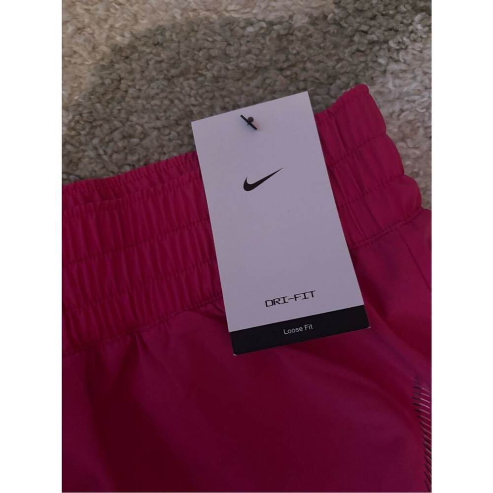 Nike Women’s Hot Pink Dri Fit Athletic Shorts - Picture 5 of 11